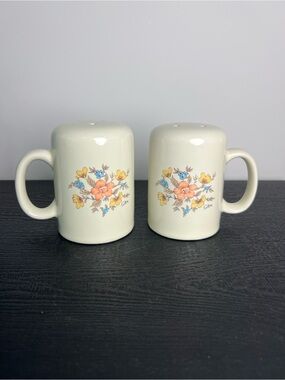 Vintage Saltera Floral Mist Floral Ceramic Mug-Style Salt & Pepper Shakers